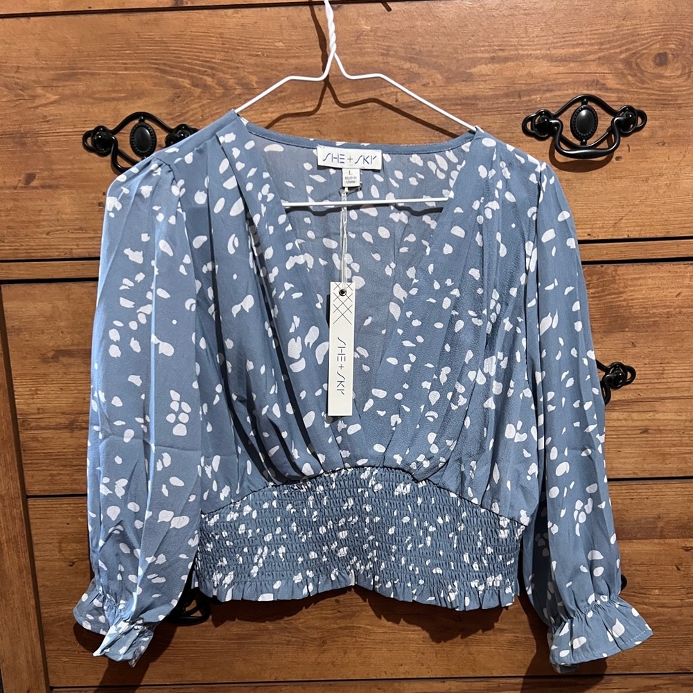Relaxed Blue Crop Blouse with 3/4 Sleeves